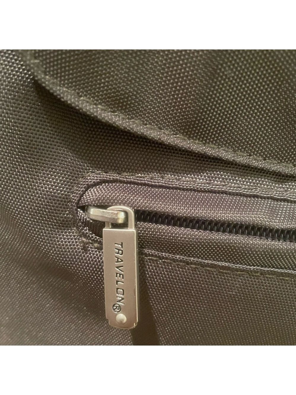 Travelon Anti-theft Crossbody Bag - Picture 3 of 7